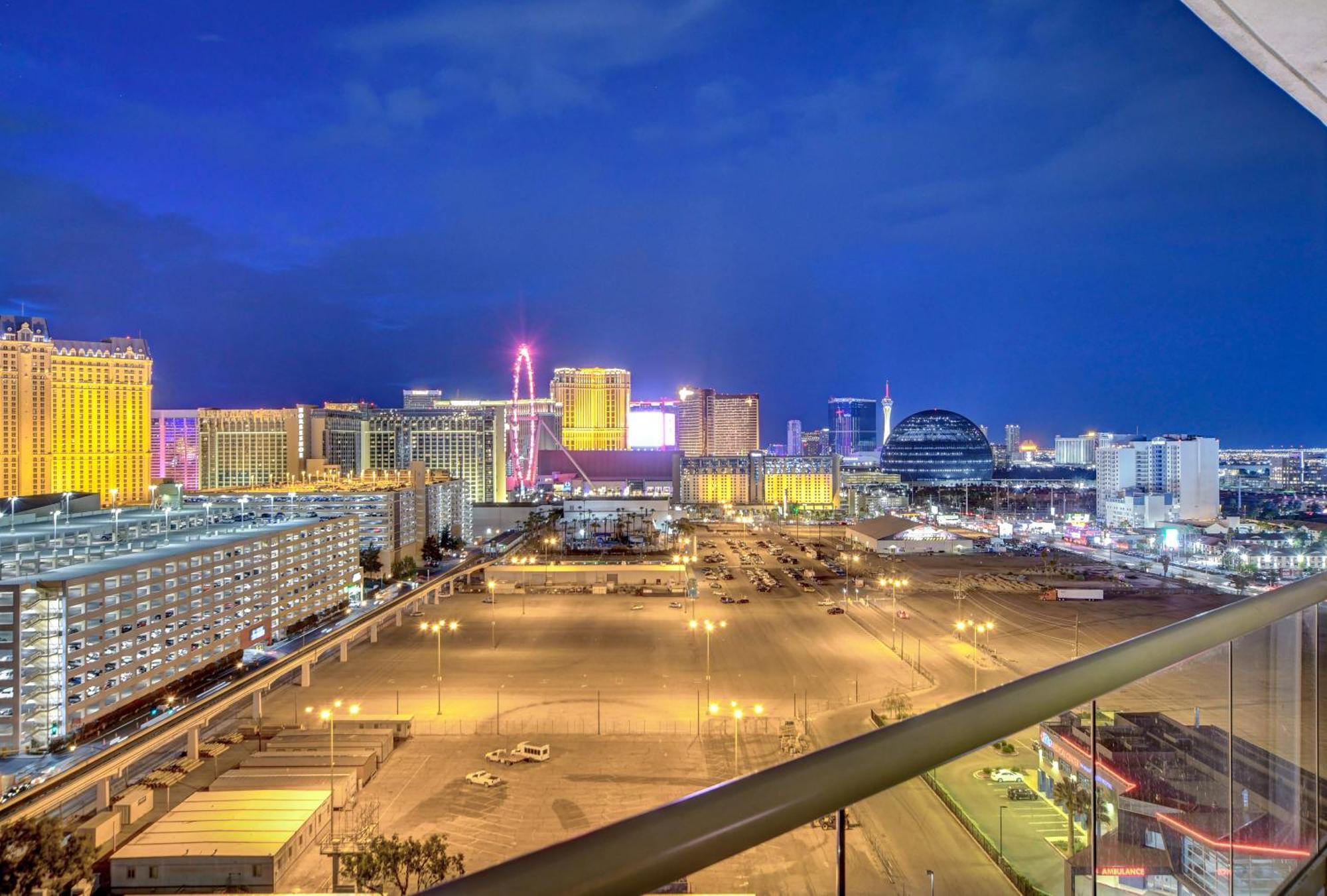 Balcony Strip View Suite * Mgm Signature Tower 3 Las Vegas Exterior foto